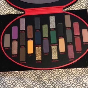Kat von D Fetish Eyeshadow Palette